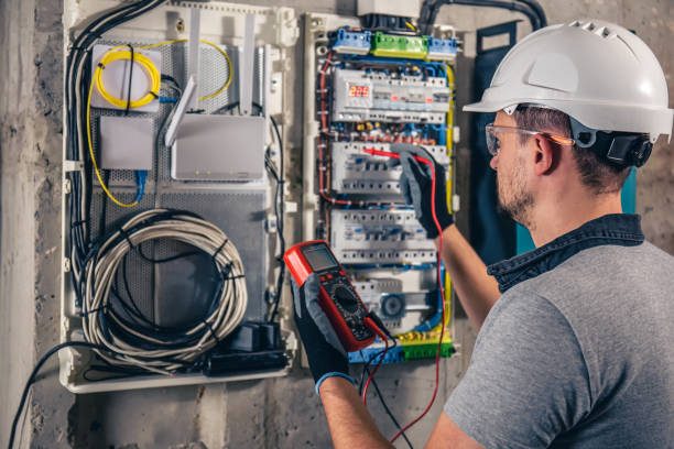 Best Licensed Electrician  in New Brighton, MN